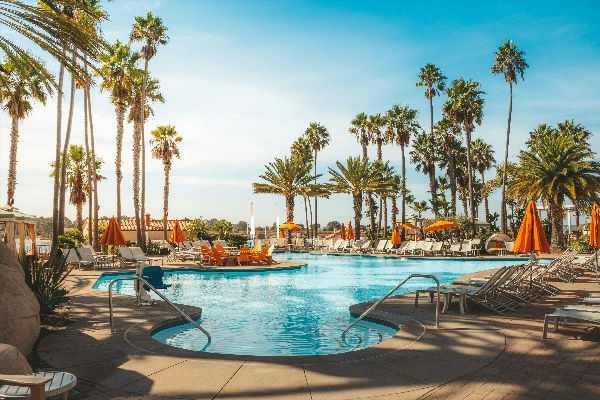 Hotel pool